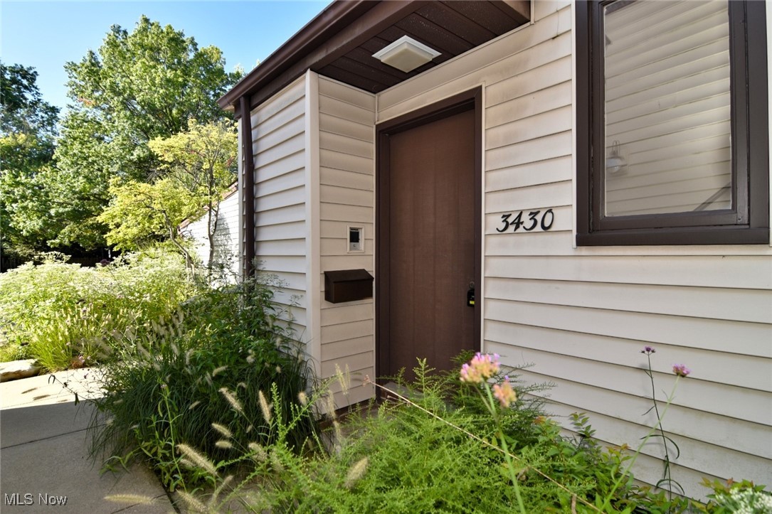 3430 Mayfield Road Cleveland Heights, OH 44118 - Photo 3 of 27