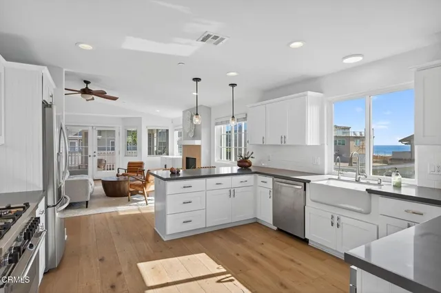 $2,995,000 | 1111 Dover Lane, Ventura, CA 93001