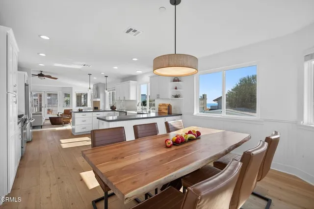 $2,995,000 | 1111 Dover Lane, Ventura, CA 93001