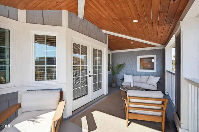 $2,995,000 | 1111 Dover Lane, Ventura, CA 93001