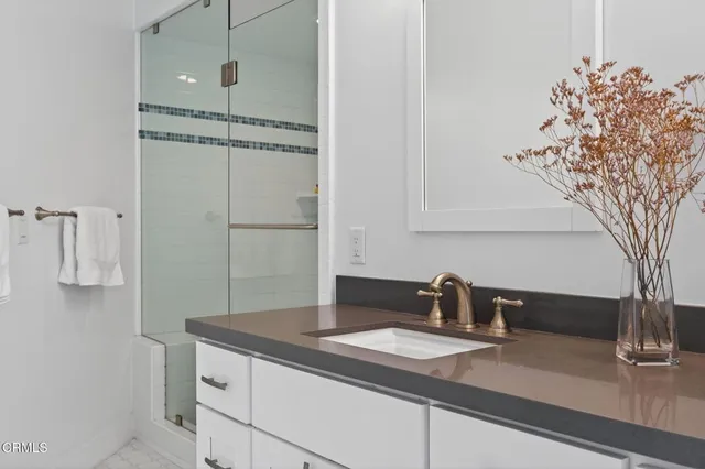 $2,995,000 | 1111 Dover Lane, Ventura, CA 93001