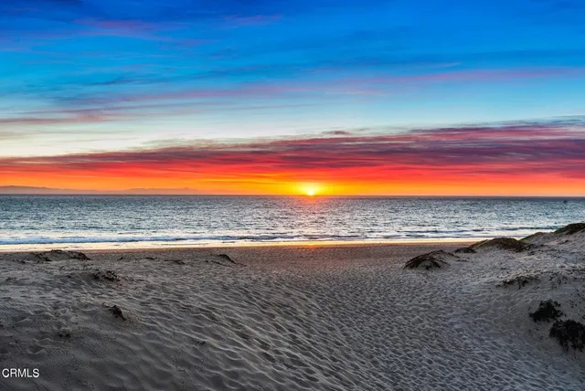 $2,995,000 | 1111 Dover Lane, Ventura, CA 93001