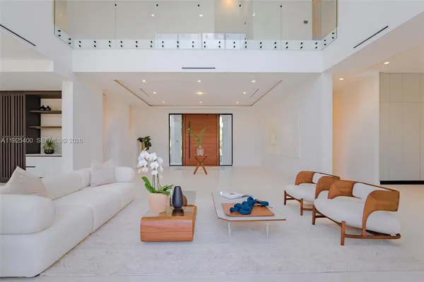 $6,990,000 | 9840 Southwest 73rd Court, Pinecrest, FL 33156