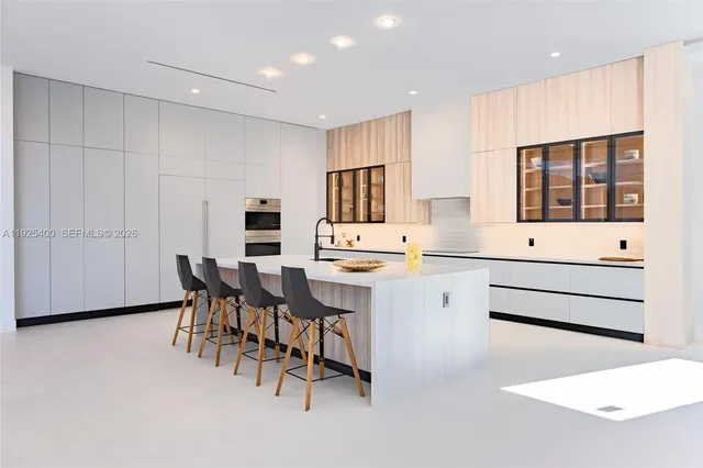 $6,990,000 | 9840 Southwest 73rd Court, Pinecrest, FL 33156