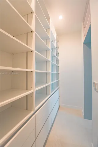 $6,990,000 | 9840 Southwest 73rd Court, Pinecrest, FL 33156