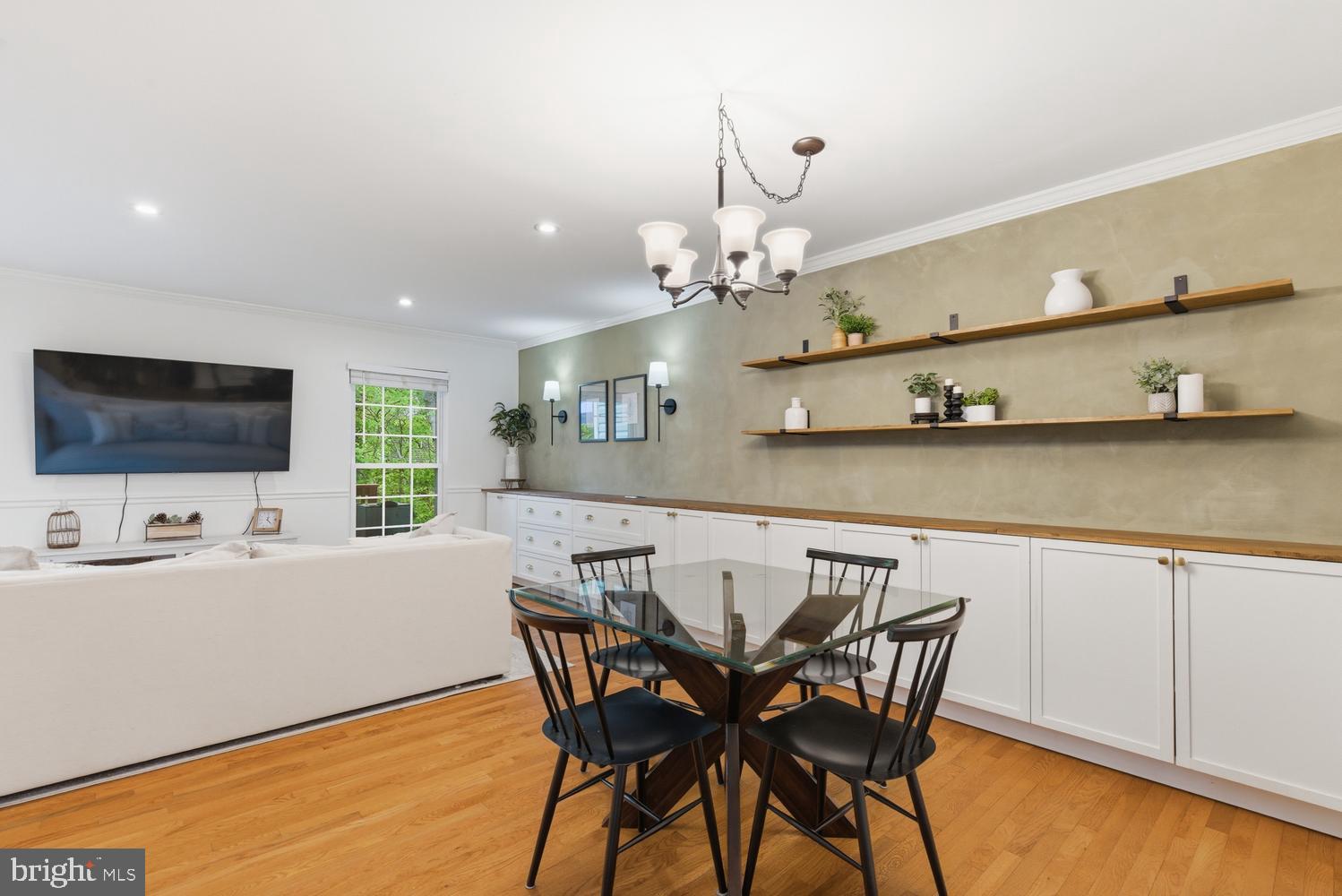 10601 Reed's Landing Circle Burke, VA 22015 - Photo 11 of 45