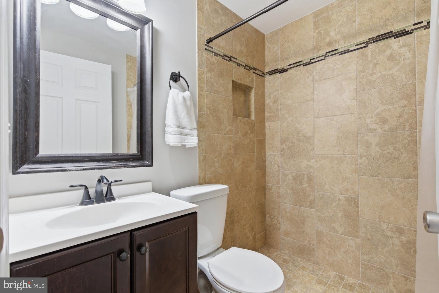 10601 Reed's Landing Circle Burke, VA 22015 - Photo 32 of 45 Lower level full bath
