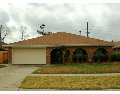 1029 South Bayou Road Kenner, LA 70065 - Photo 1 of 8 Gallery Image 1