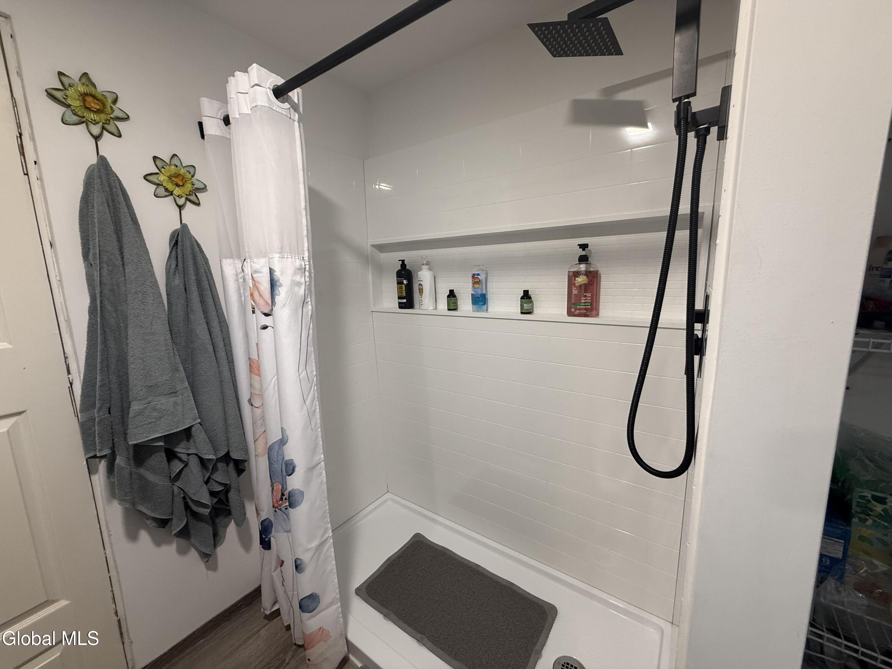 1073 Middleline Road Ballston Spa, NY 12020 - Photo 10 of 26 IMG_0330