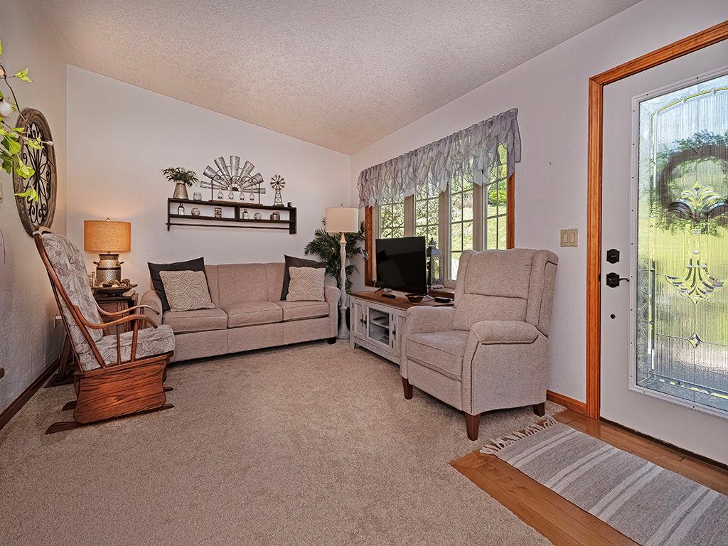 638 Knoll Lane Apollo, PA 15613 - Photo 11 of 30 a living room with furniture and a window