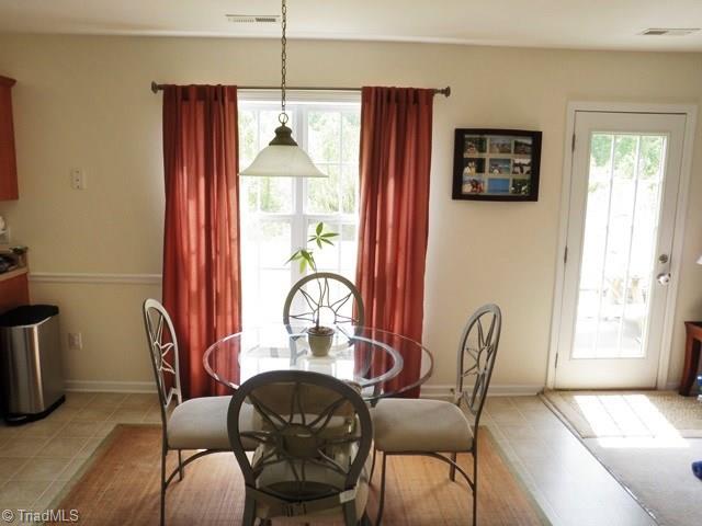 5886 Sunny Ridge Trail Clemmons, NC 27012 - Photo 3 of 9 Gallery Image 3