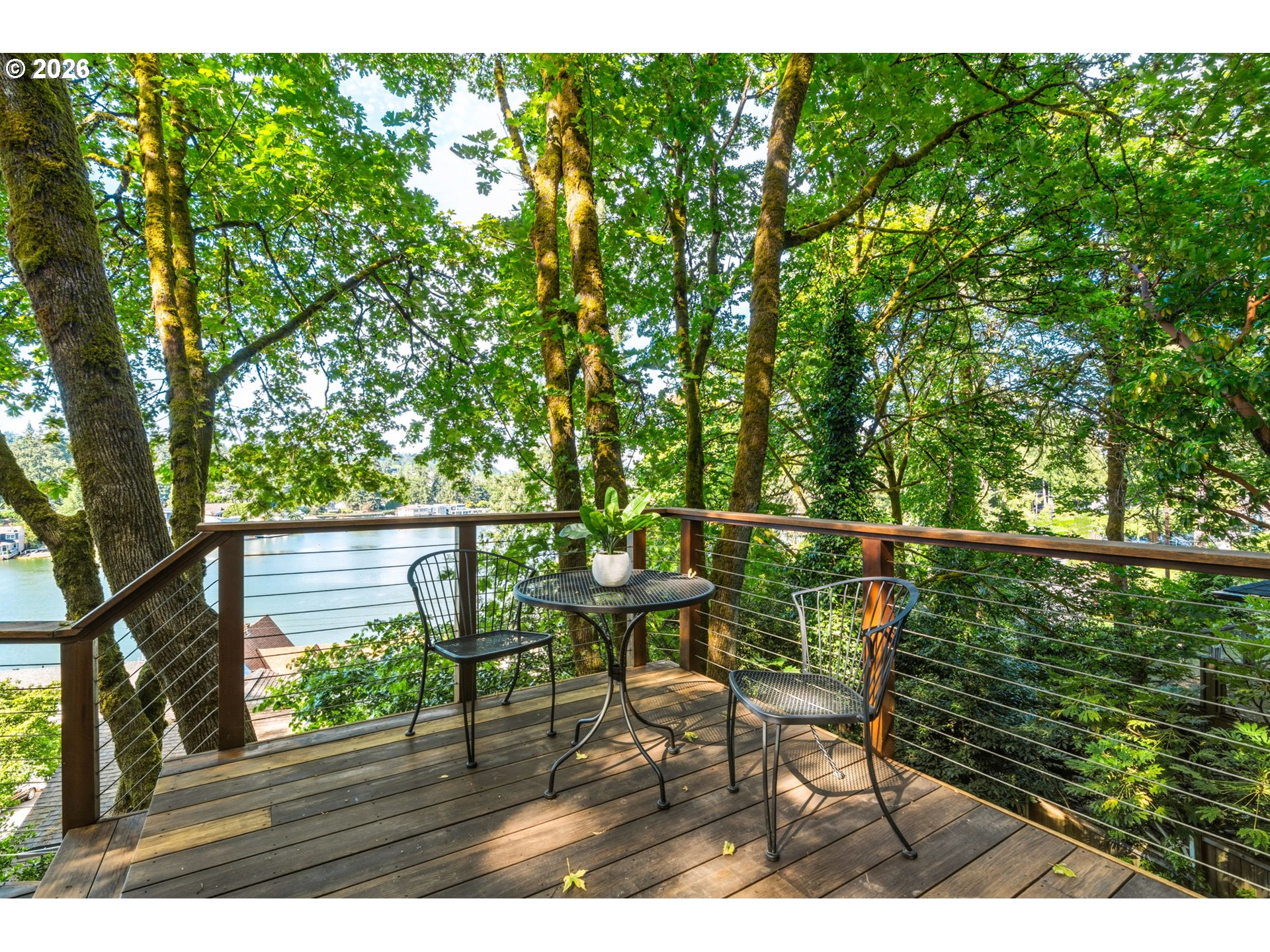 577 Middlecrest Road Lake Oswego, OR 97034 - Photo 19 of 41 Gallery Image 19