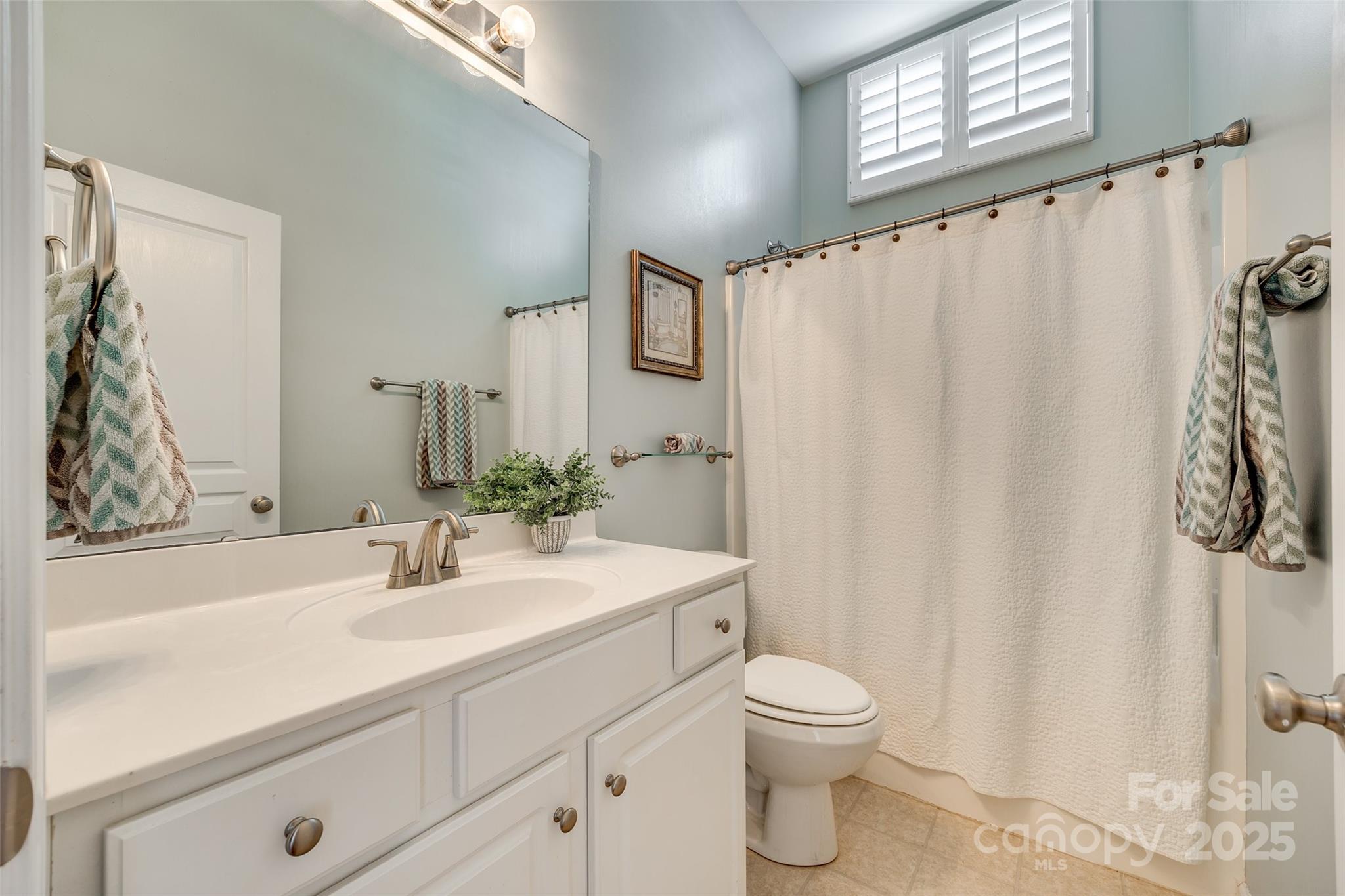409 Silver Cypress Lane Fort Mill, SC 29708 - Photo 6 of 38 Gallery Image 6