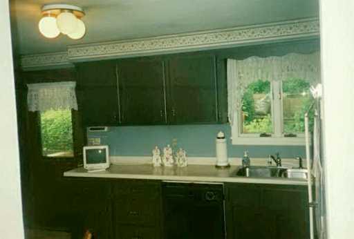 340 Logan Road Coraopolis, PA 15108 - Photo 3 of 8 Other.