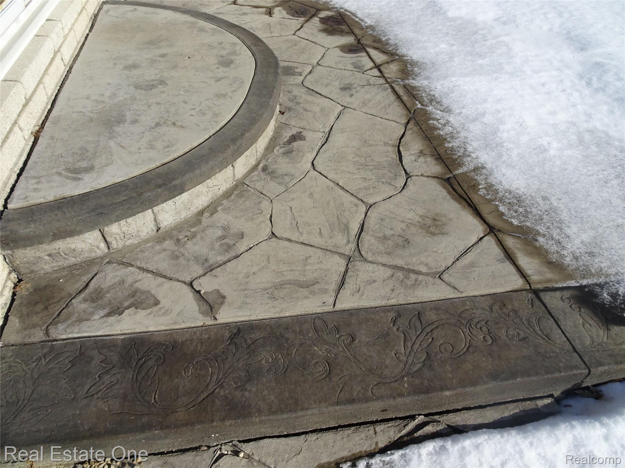 5228 Peekskill Drive Sterling Heights, MI 48310 - Photo 5 of 28 New Stamped Concrete Patio