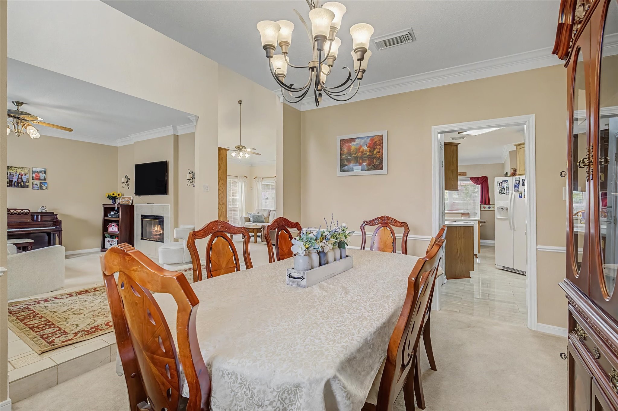 129 Lasso Street Angleton, TX 77515 - Photo 10 of 47