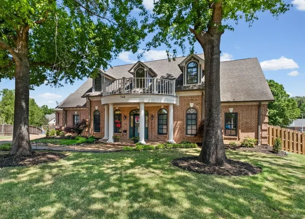$520,000 | 740 Sugarbush Cove North, Collierville, TN 38017