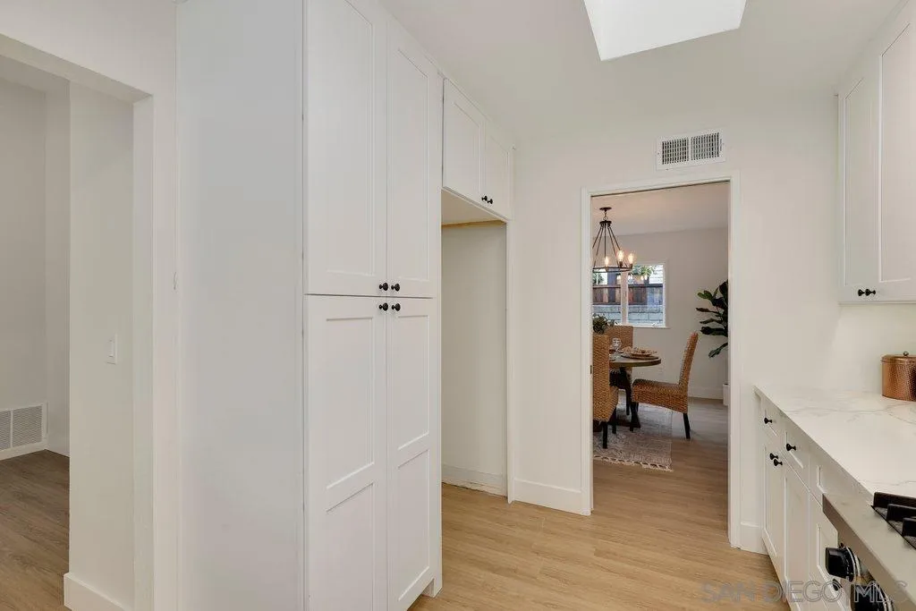 4112 Beach Bluff Road Carlsbad, CA 92008 - Photo 15 of 40 Gallery Image 15