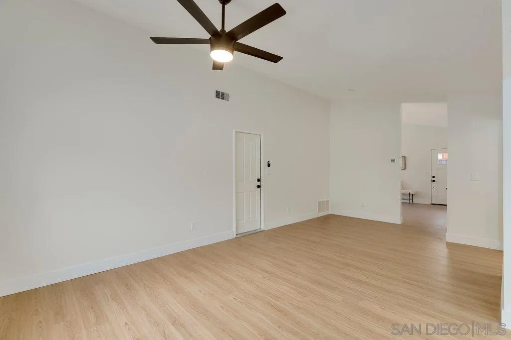 4112 Beach Bluff Road Carlsbad, CA 92008 - Photo 20 of 40 Gallery Image 20