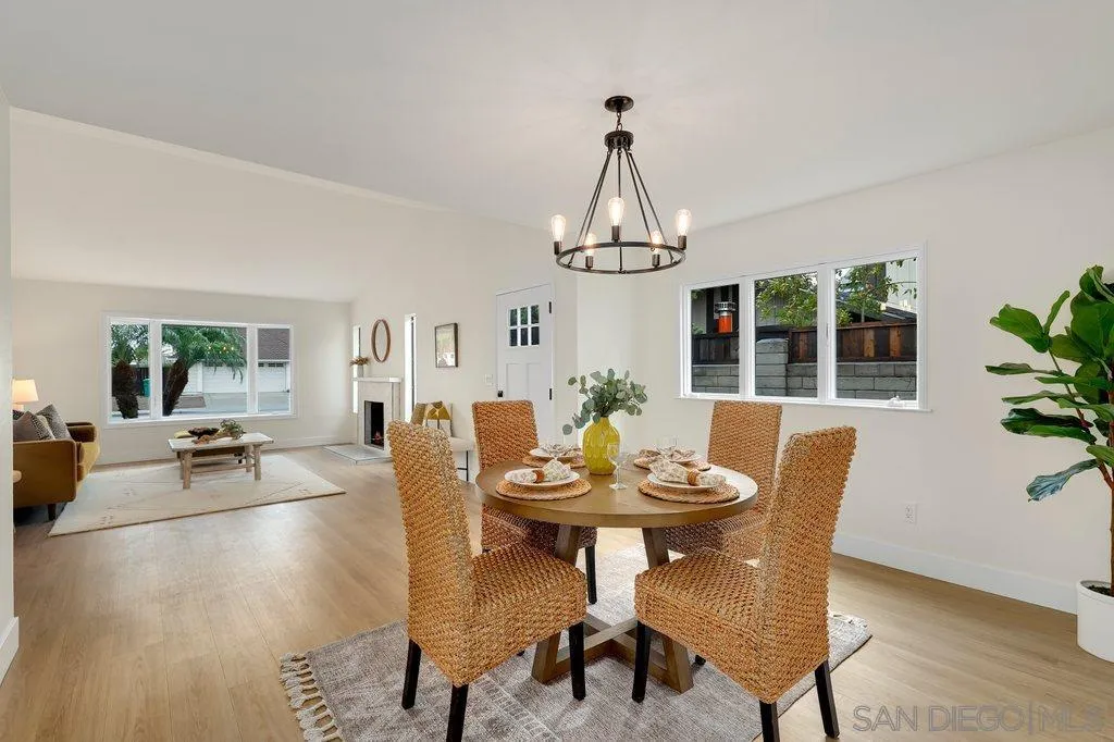 4112 Beach Bluff Road Carlsbad, CA 92008 - Photo 5 of 40 Gallery Image 5