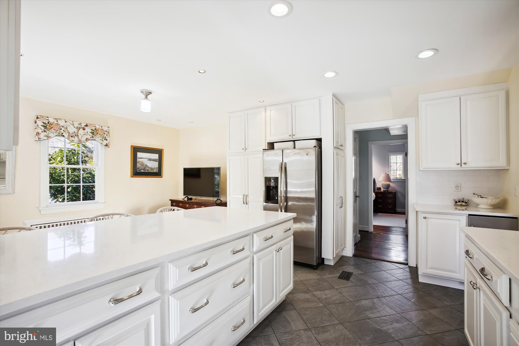 5950 Wilton Road Alexandria, VA 22310 - Photo 17 of 97 Gourmet kitchen!