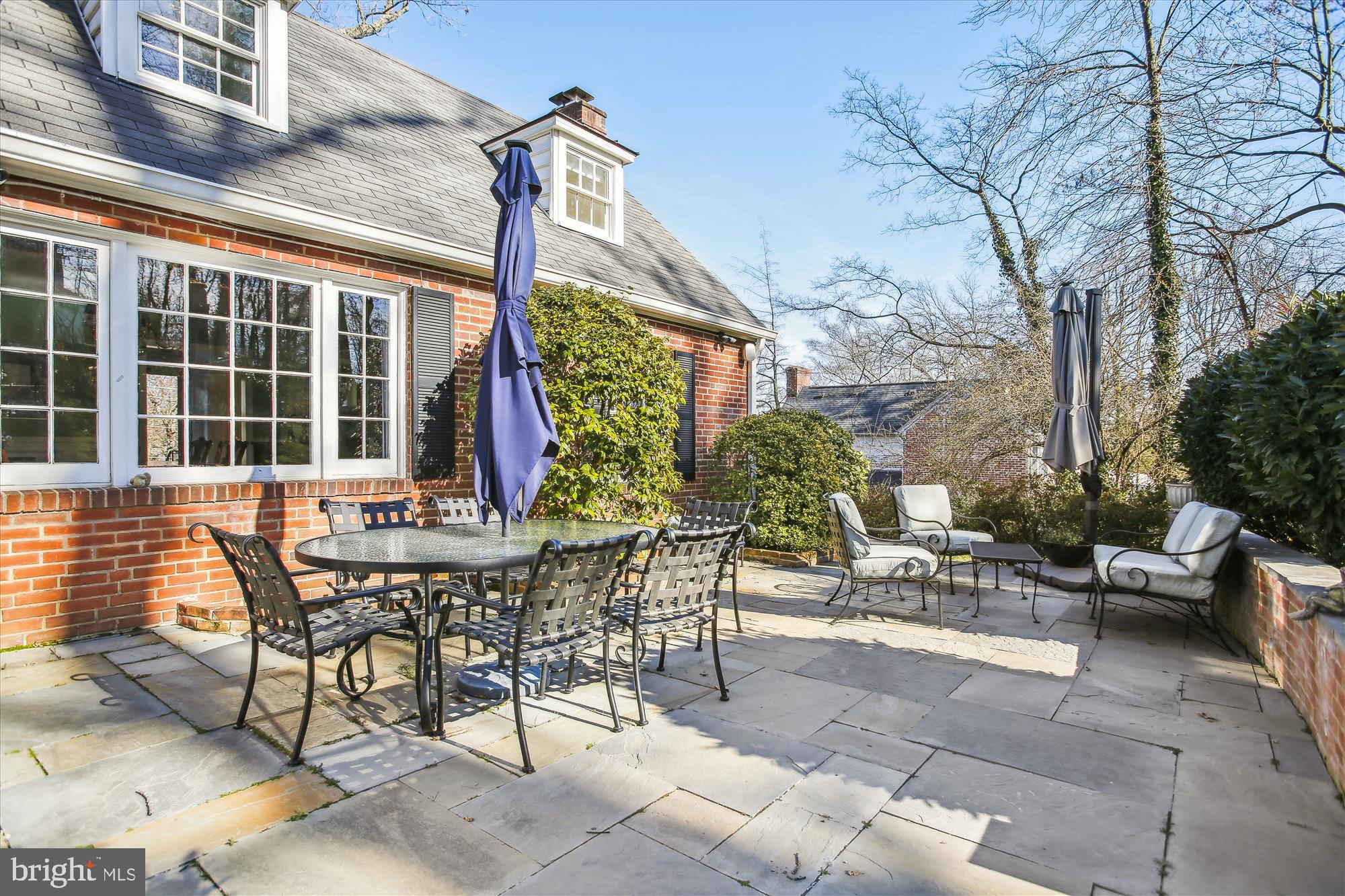 5950 Wilton Road Alexandria, VA 22310 - Photo 28 of 97 Inviting patio!