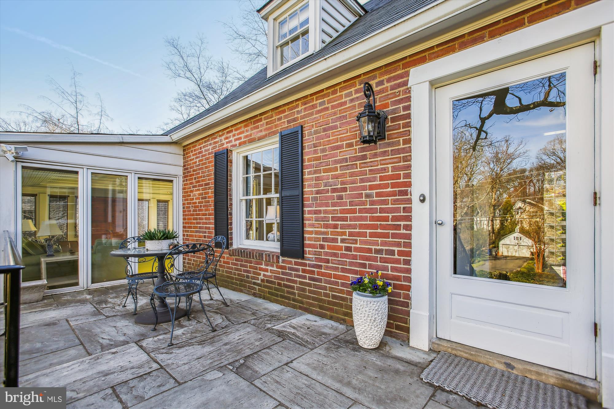 5950 Wilton Road Alexandria, VA 22310 - Photo 4 of 97 Welcome to 5950 Wilton Road!