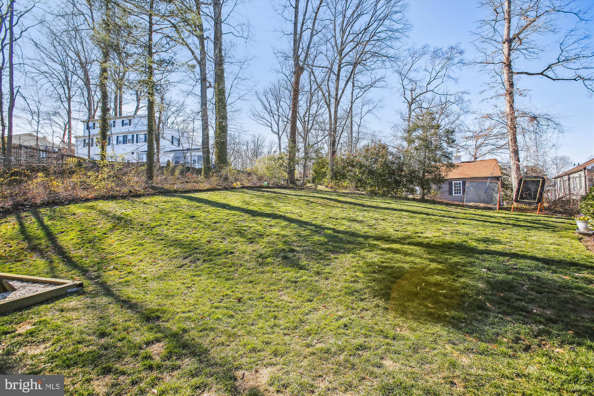 5950 Wilton Road Alexandria, VA 22310 - Photo 41 of 97 Inviting backyard