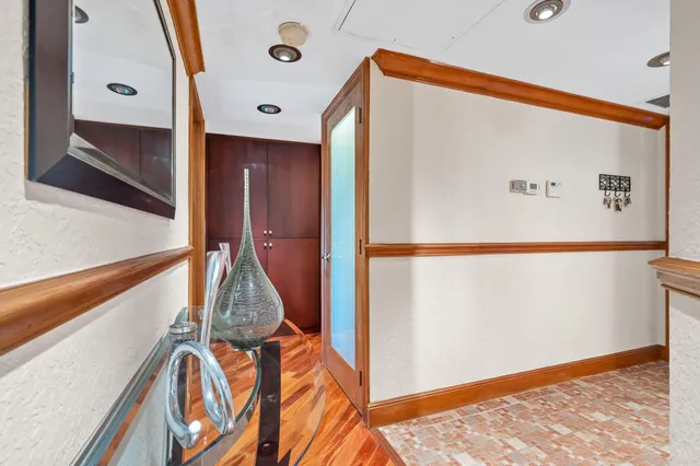 $499,500 | 950 Ponce De Leon Road, Unit 109, Boca Raton, FL 33432