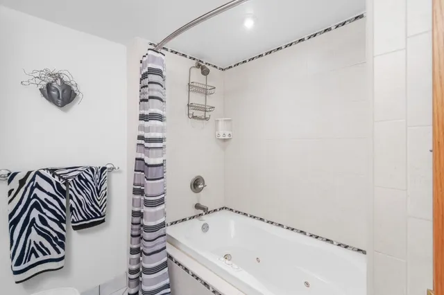 $499,500 | 950 Ponce De Leon Road, Unit 109, Boca Raton, FL 33432