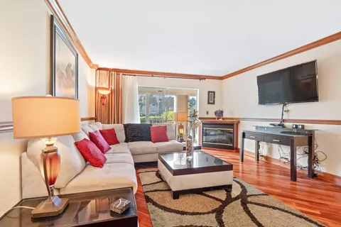 $499,500 | 950 Ponce De Leon Road, Unit 109, Boca Raton, FL 33432