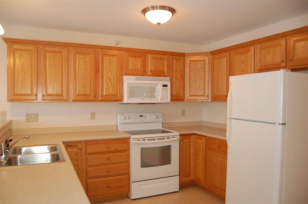 8 Fecteau Circle, Unit 3 Barre, VT 05641 - Photo 6 of 15 Gallery Image 6