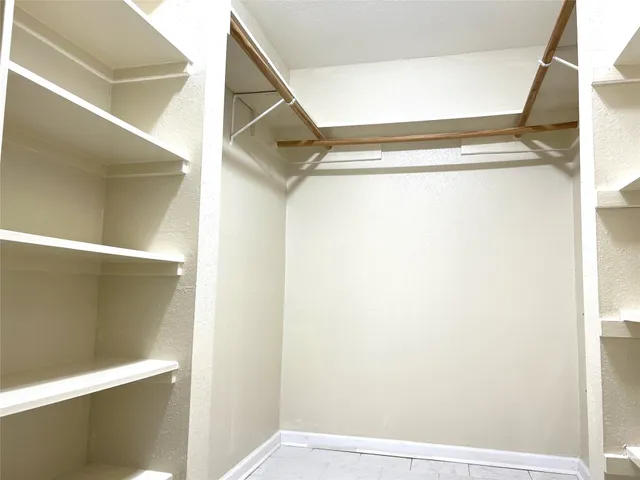 $268,000 | 3710 Embarcadero Drive, Houston, TX 77082