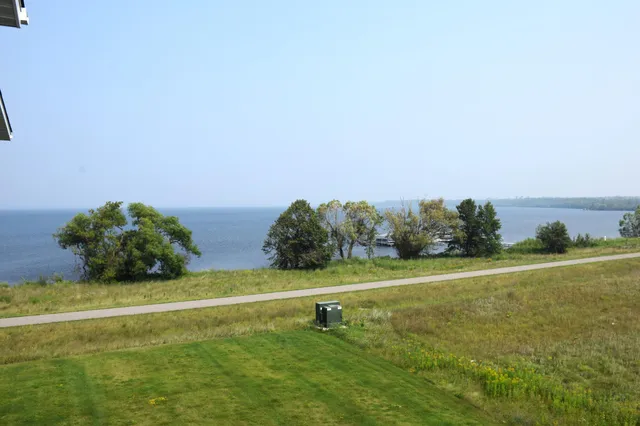 $279,900 | 715 Lake Shore Drive Northeast, Unit 209, Bemidji, MN 56601