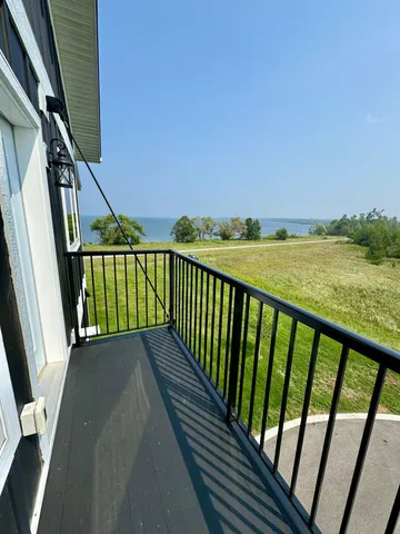 $279,900 | 715 Lake Shore Drive Northeast, Unit 209, Bemidji, MN 56601