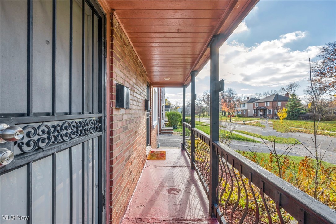 3371-3373 Colwyn Road Cleveland, OH 44120 - Photo 4 of 22 Gallery Image 4