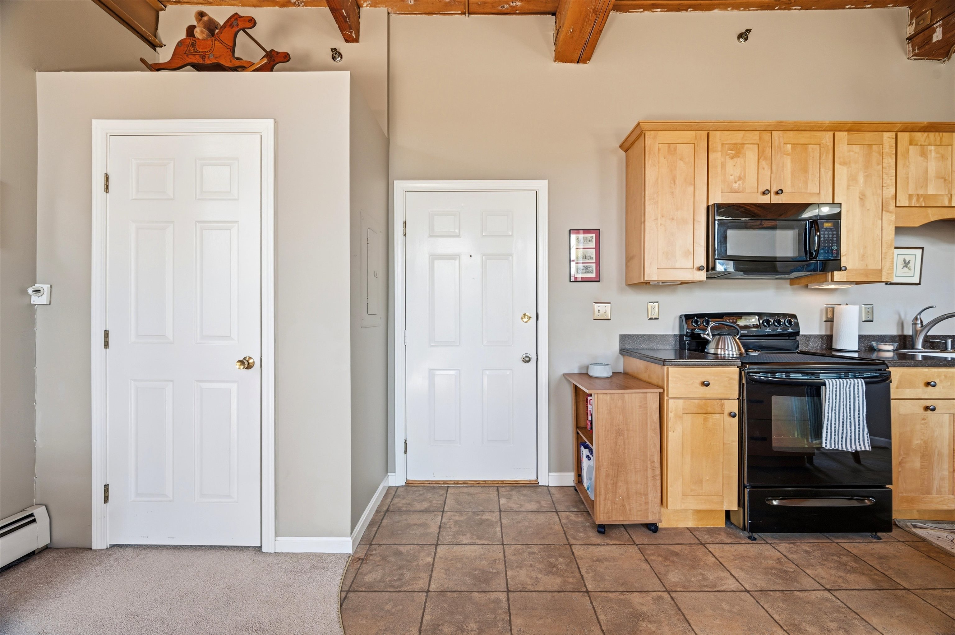 156 Front Street, Unit 206 Exeter, NH 03833 - Photo 6 of 33