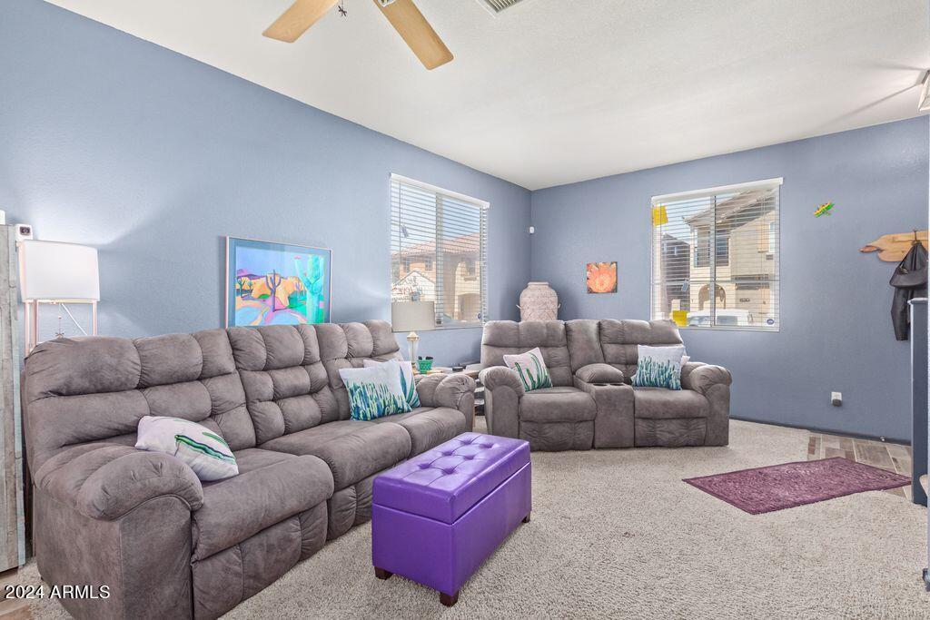 1509 East Chipman Road Phoenix, AZ 85040 - Photo 3 of 25 livng 2
