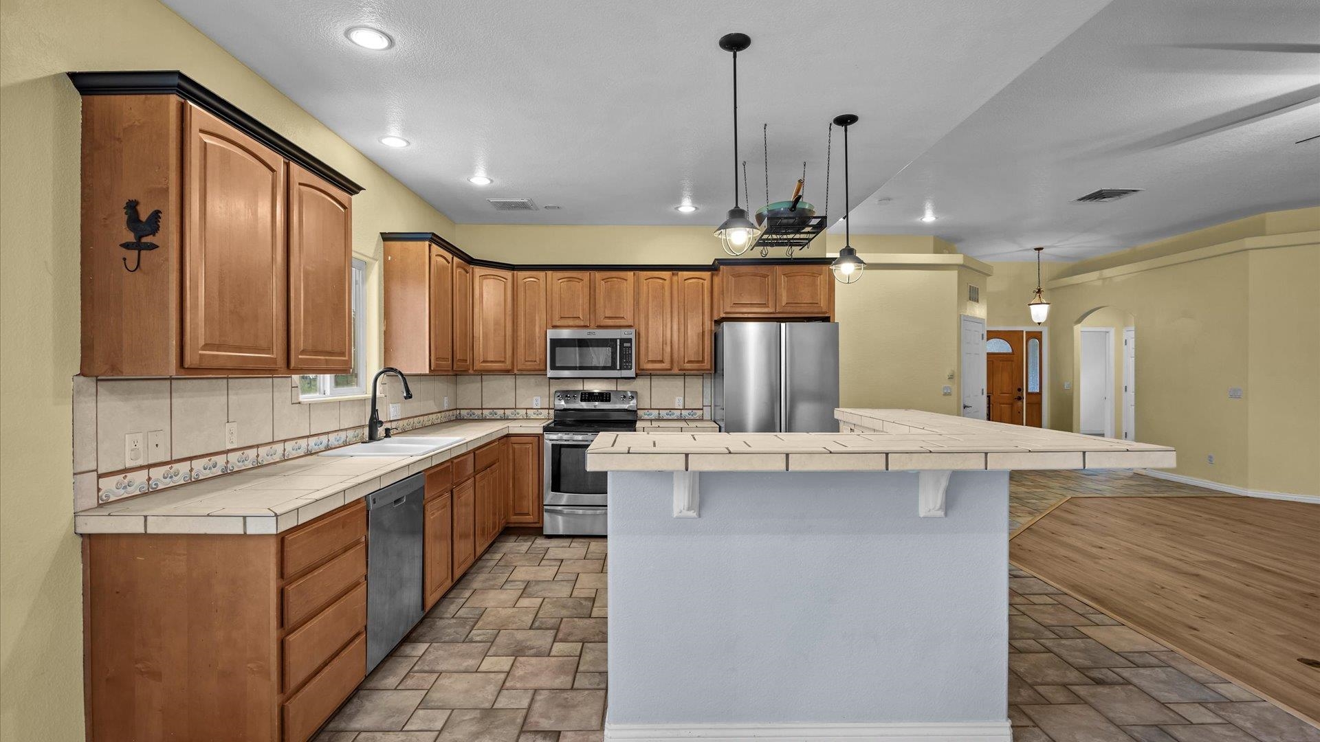 2034 Rodeo Way Grand Junction, CO 81507 - Photo 10 of 41 Gallery Image 10