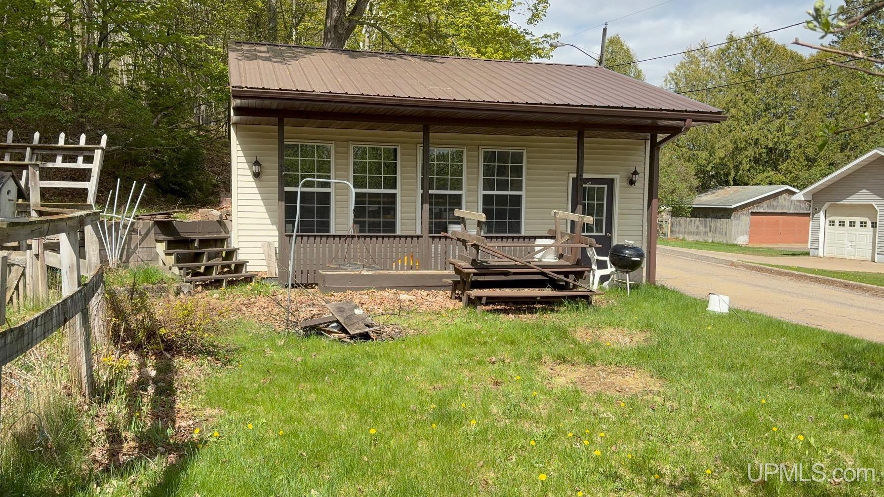225 Maple Street Niagara, WI 54151 - Photo 25 of 27