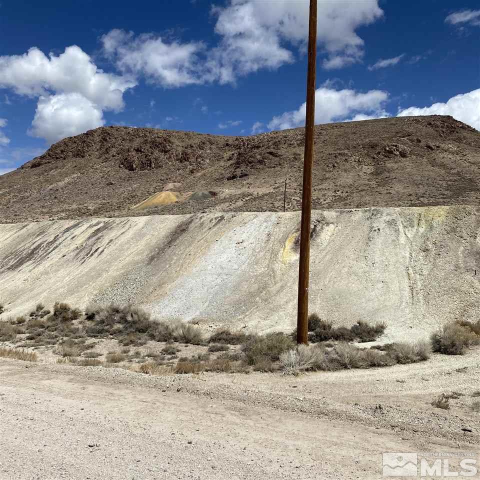 1 Mountain Loop Road Tonopah, NV 89049 - Photo 8 of 12 Photo 8
