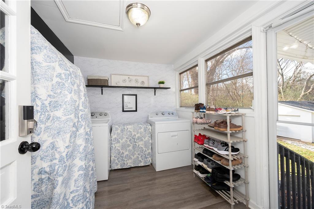 4770 New Walkertown Road Walkertown, NC 27051 - Photo 20 of 27 Laundry/mudroom
