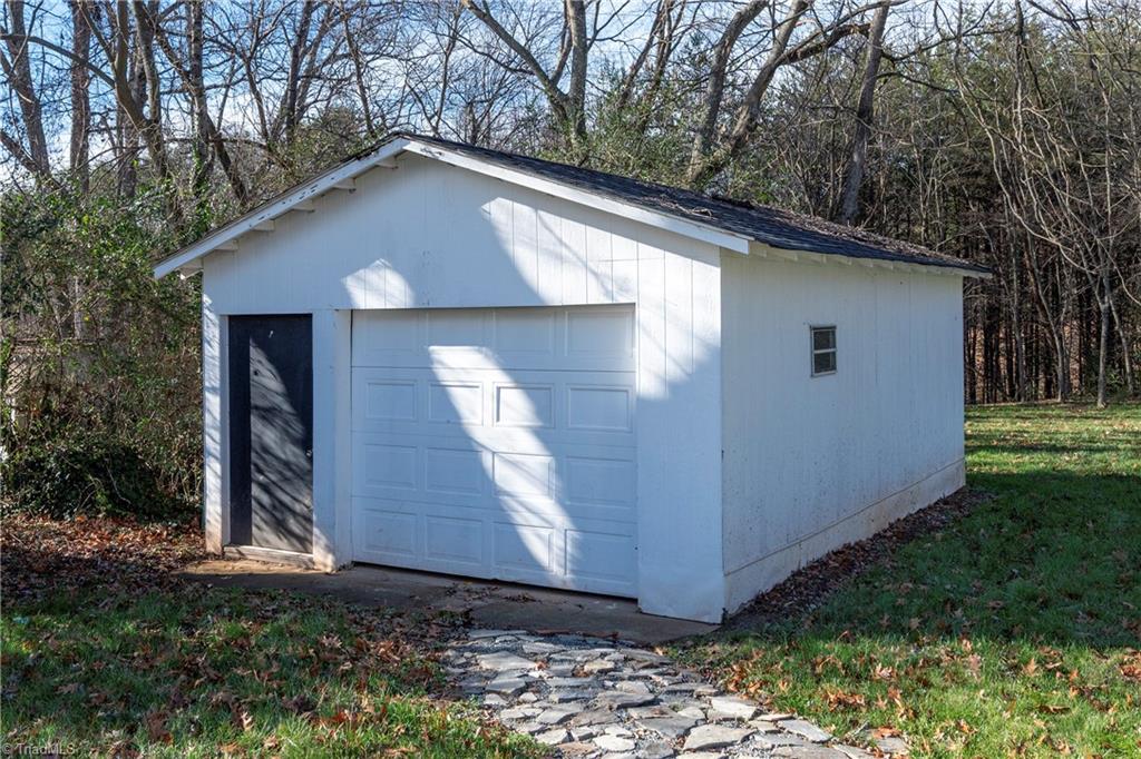 4770 New Walkertown Road Walkertown, NC 27051 - Photo 21 of 27