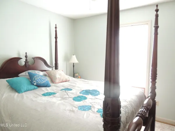 $315,000 | 2780 North Crockett Road, Senatobia, MS 38668