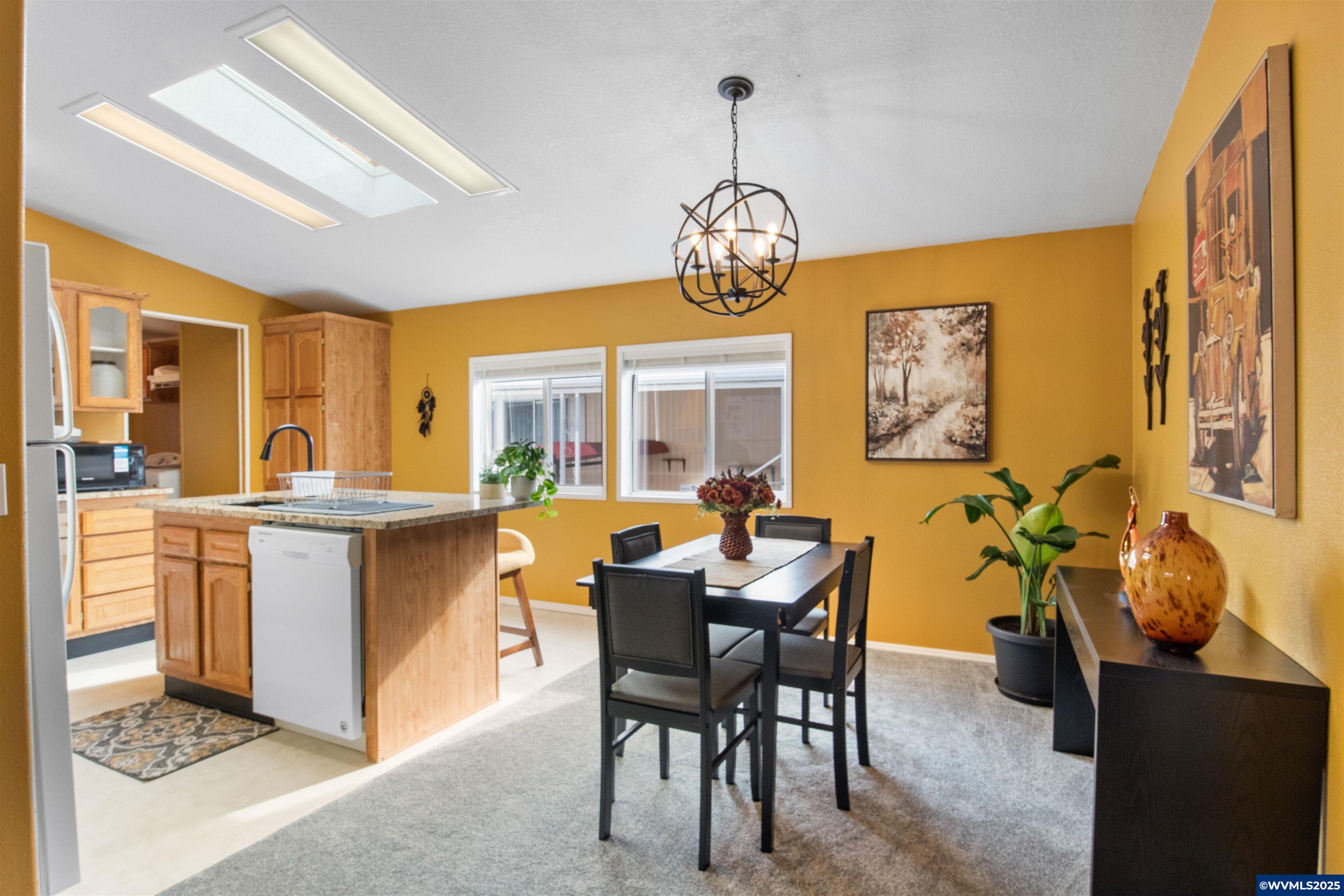 5422 Portland Road Northeast, Unit 22 Salem, OR 97305 - Photo 17 of 40