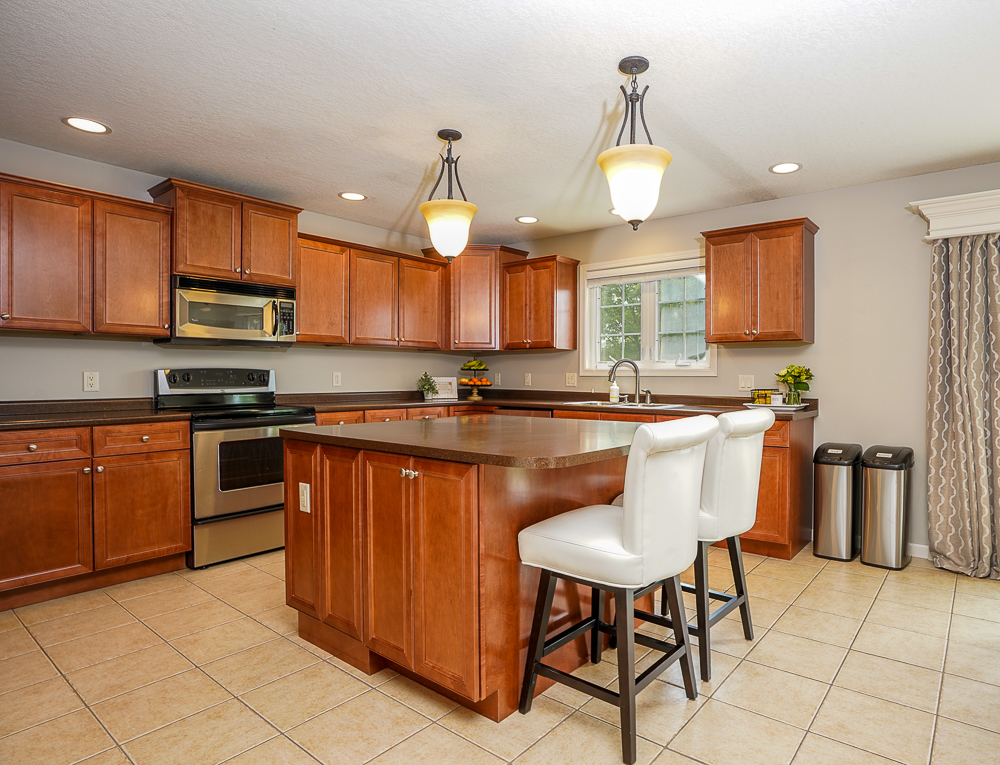 3021 Two Elks Road Normal, IL 61761 - Photo 19 of 28