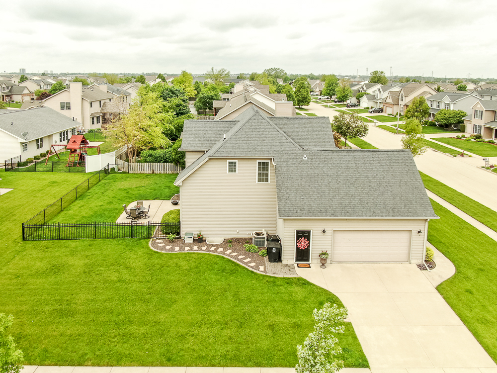 3021 Two Elks Road Normal, IL 61761 - Photo 7 of 28