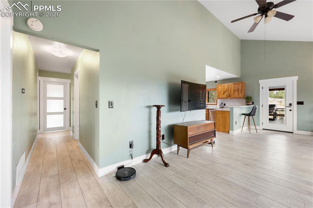 1721 Wildhorn Road Florissant, CO 80816 - Photo 9 of 48