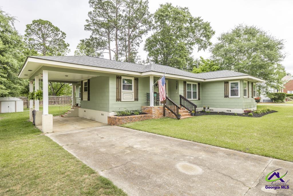 883 4th Avenue Rochelle, GA 31079 - Photo 5 of 35