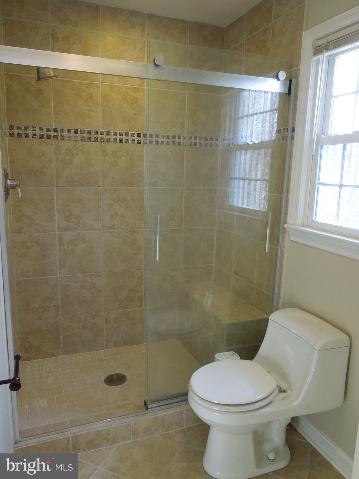 7812 Cliffside Court Springfield, VA 22153 - Photo 21 of 39 Master Bath 2